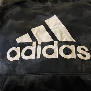 Boys adidas hoodie size 14/16